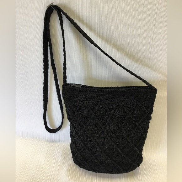 Kathie Lee Light Weight Black Shoulder Bag - Picture 1 of 10